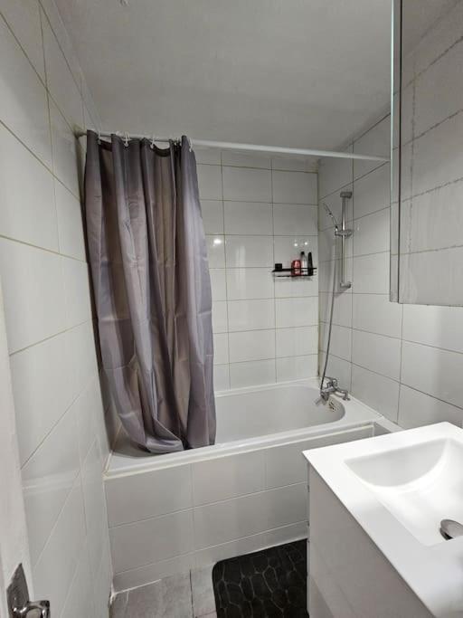 Bel Appartement A Choisy-Le-Roi Luaran gambar